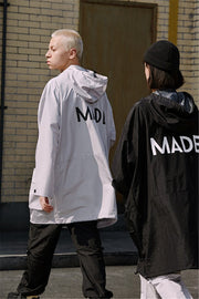 TRENCH-COAT À CAPUCHE