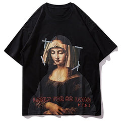 tee-shirt de couleur noir représentant Mona Lisa avec le visage de la Vierge Marie. Style image scotché par dessus.